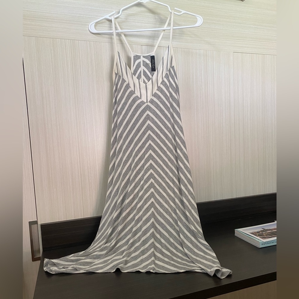 Size small grey dress